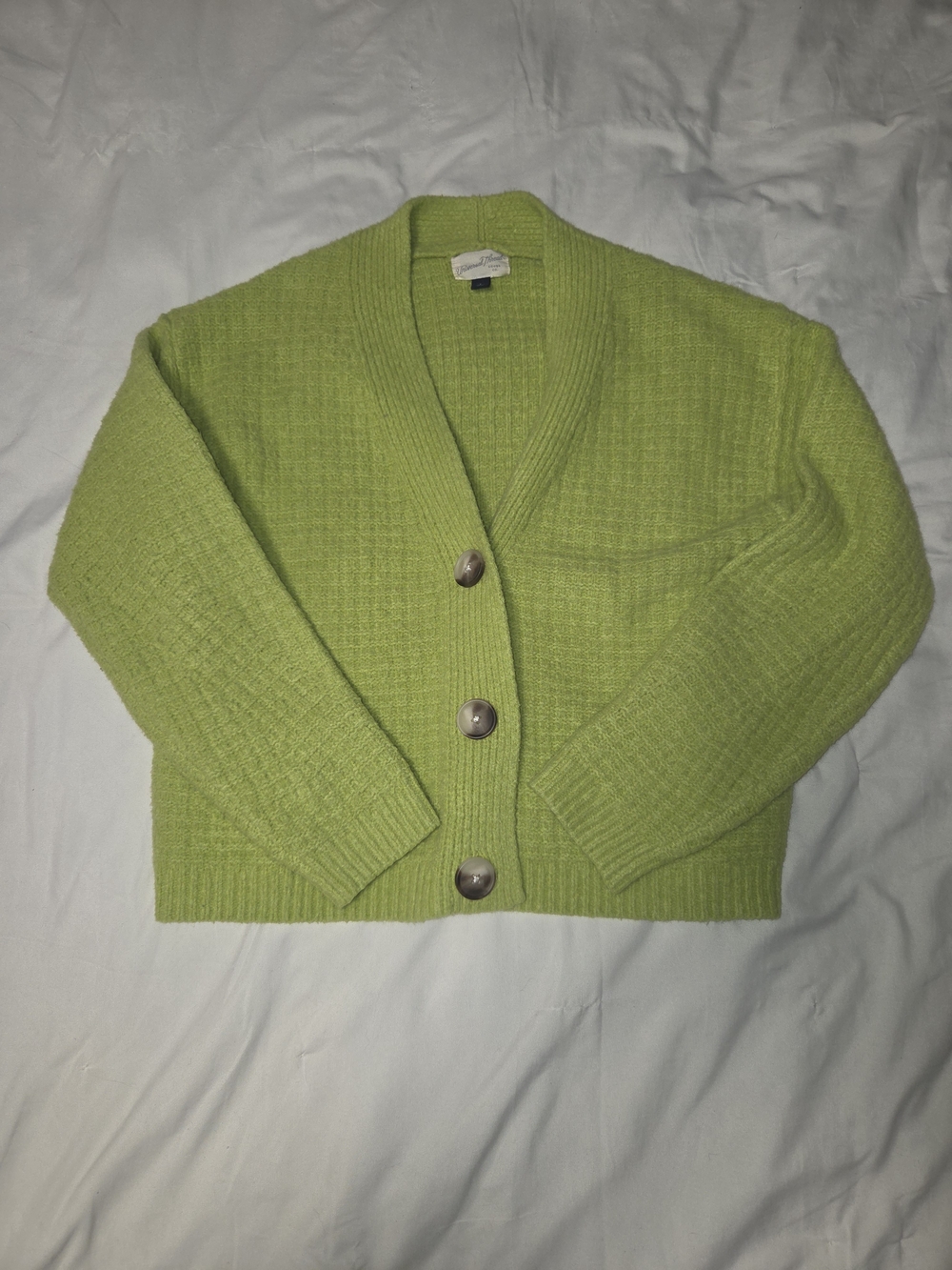 Universal Thread Lime Green Button-Front V-Neck Cardigan